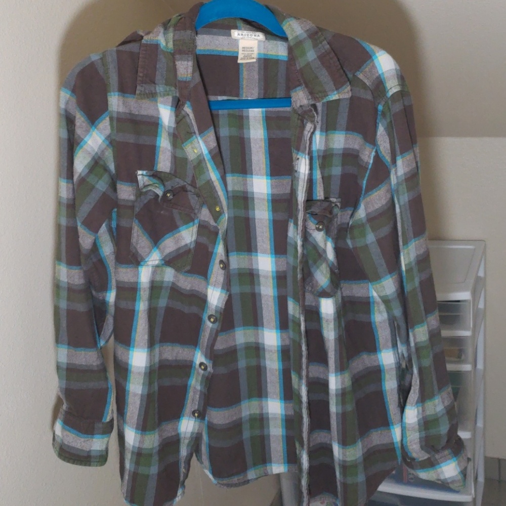 MOVING SALE- Mens Flannel